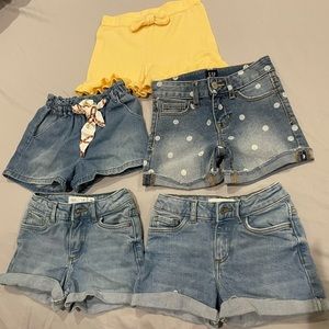 5 pieces of toddler girls shorts.